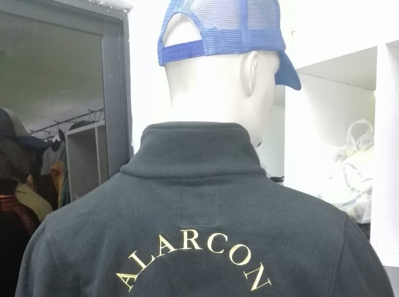 Alarcón Seguridad. Uniforme