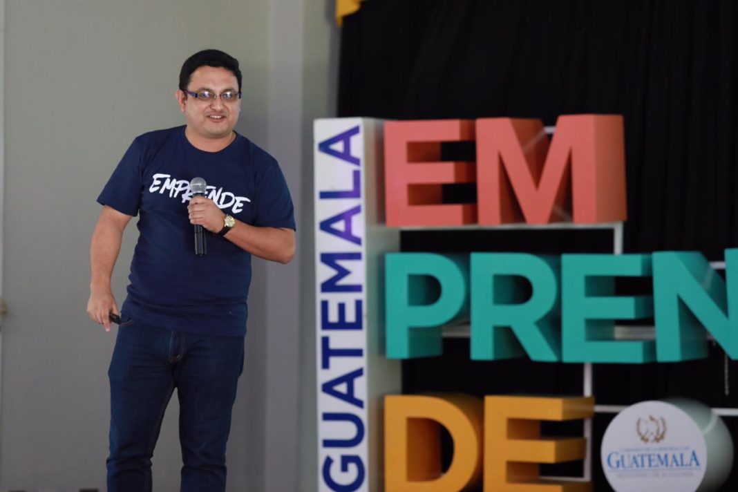 NEGU. Fundador