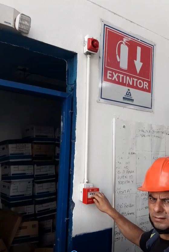 J&L Soluciones. Instalación de alarma