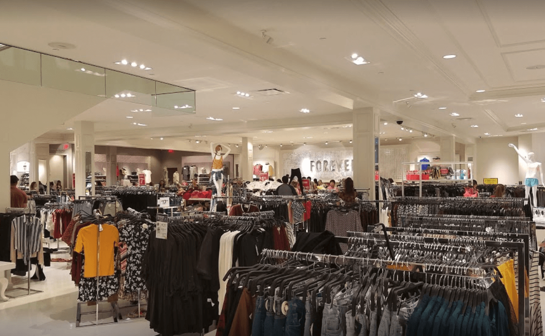 como decorar una tienda de ropa ejemplo free flow
