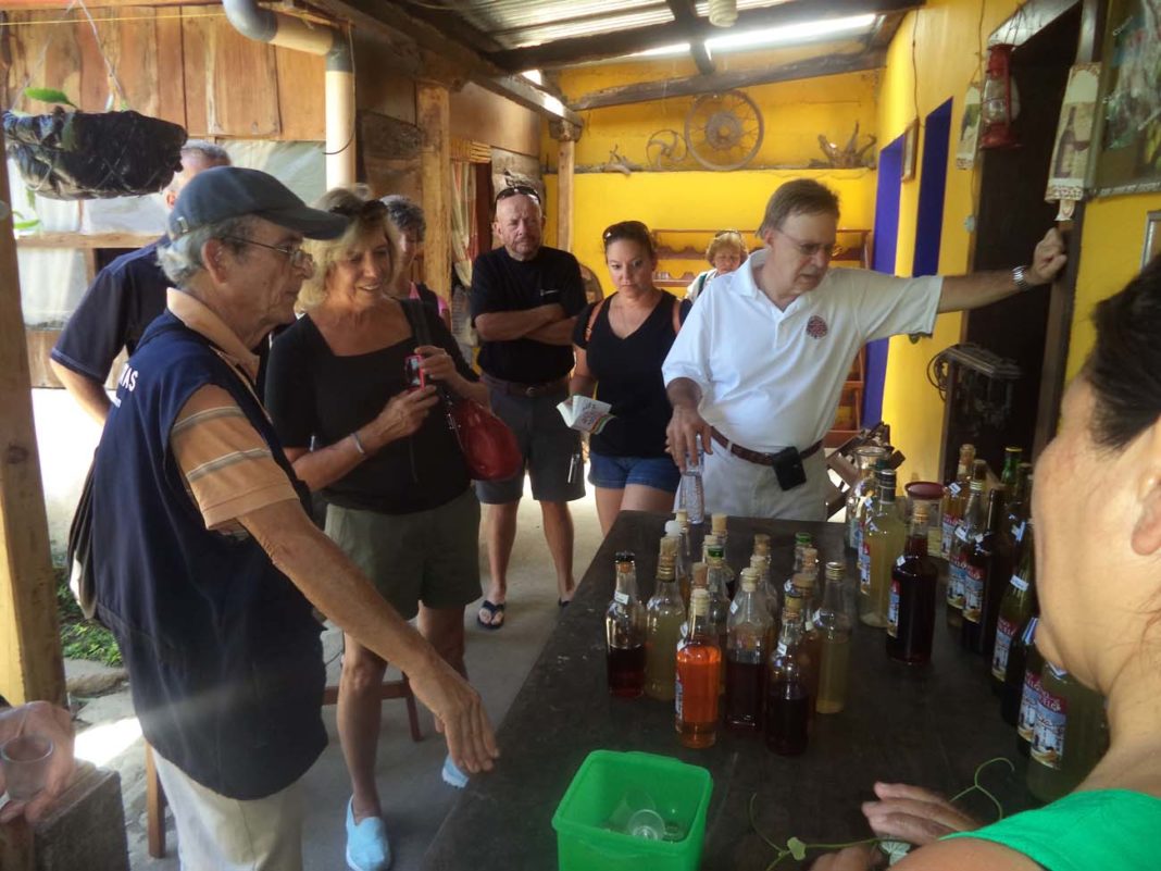 Nómadas Tours. Ruta vino del abuelo