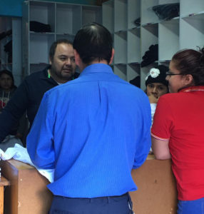 Uniformes Maxim. Clientes con dueño