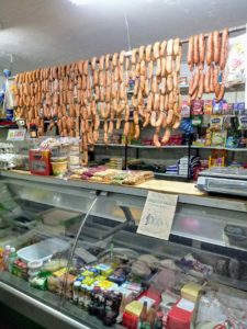 Cecinas Kairos. Tienda