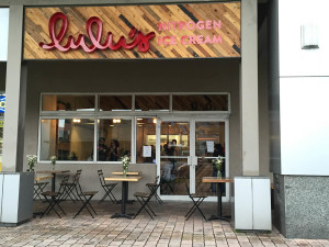 Marketing para Heladerías - Entrevista con Lulu’s Ice Cream Luisa Owner Tienda