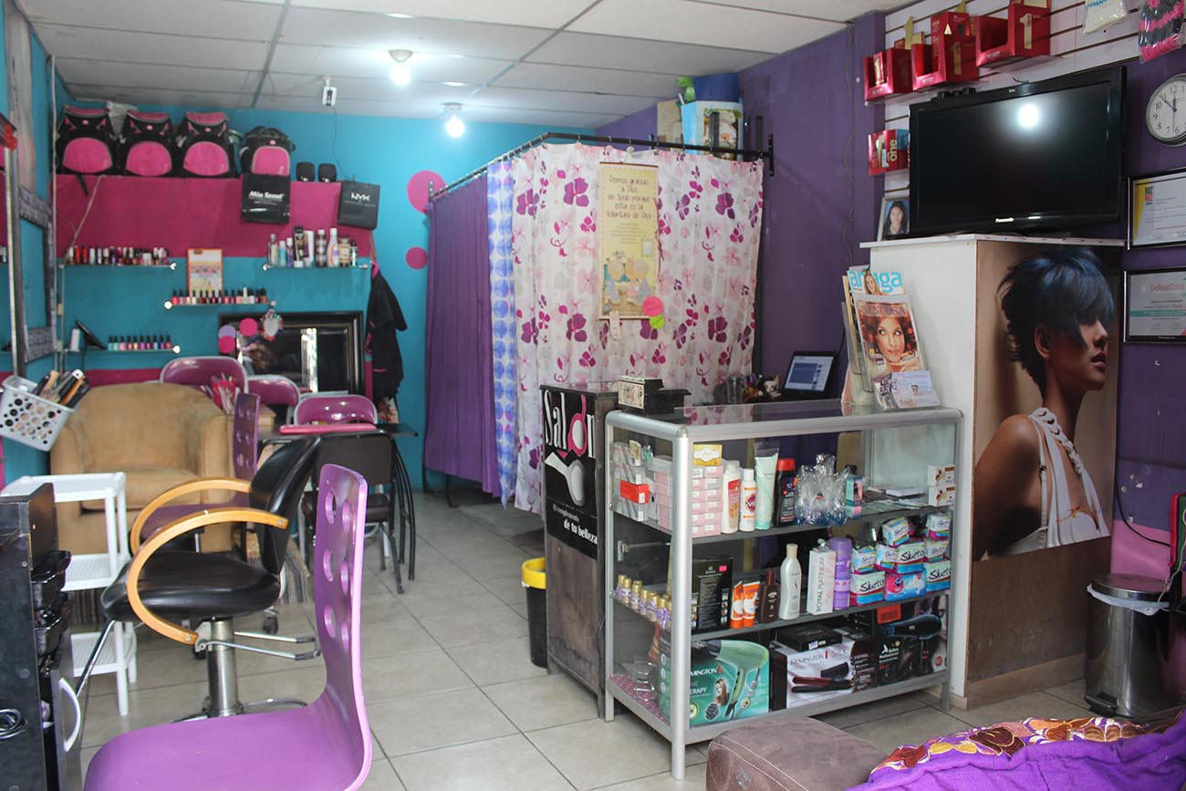 Bea's Salón. Salón de belleza