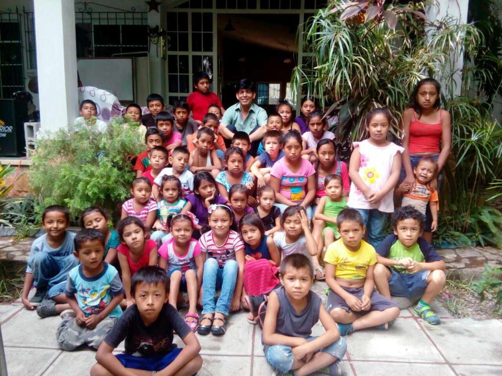 Alojamiento Santa Gertrudis. Grupo de niños