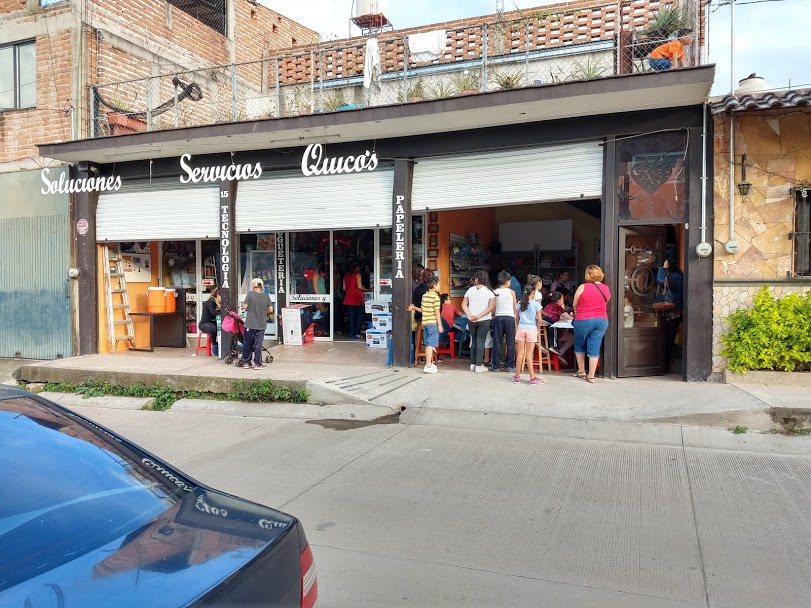 Soluciones y Servicios Quico's. Tienda por fuera