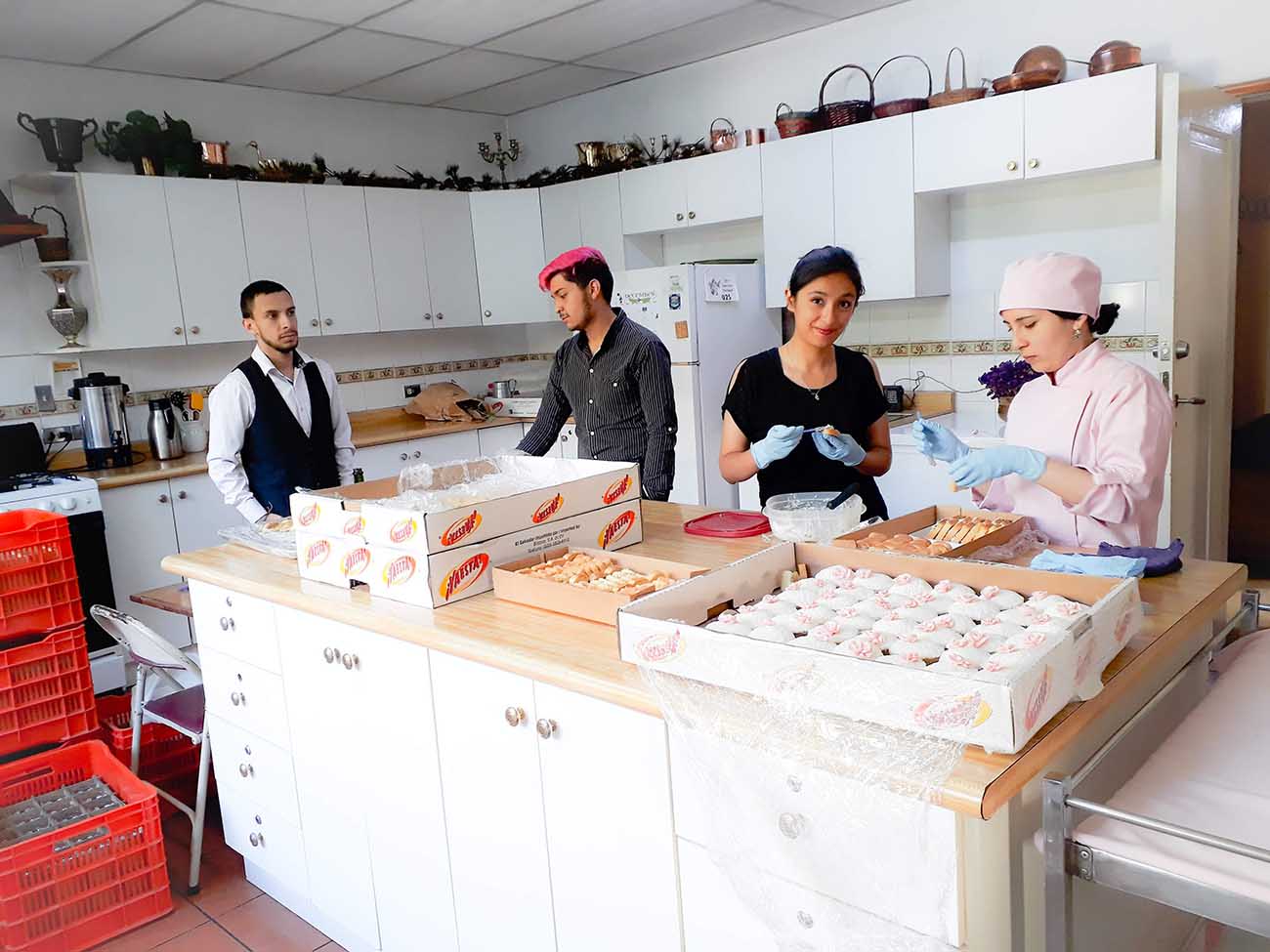Avi Diseño de Pasteles. Equipo de trabajo.