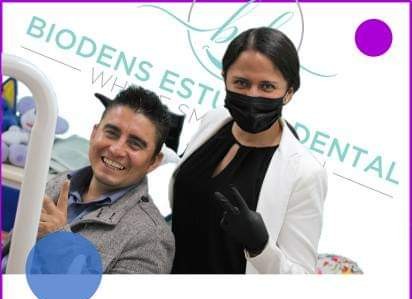 Biodens Estudio Dental. Con otro paciente.