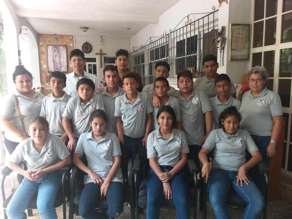 Alojamiento Santa Gertrudis. Grupo de jóvenes