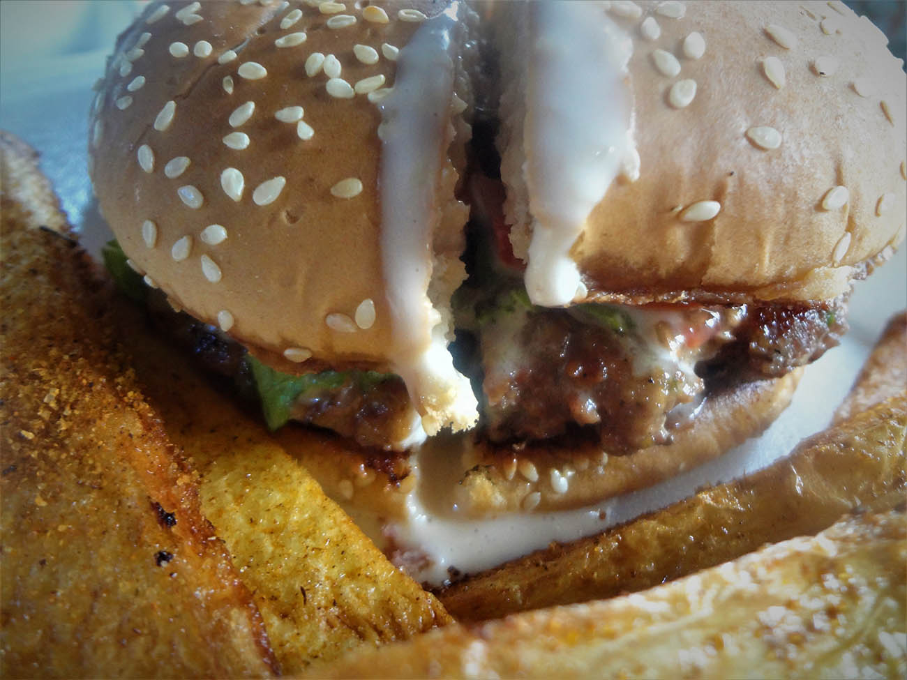 FLORENTINA RESTAURANT. HAMBURGUESA