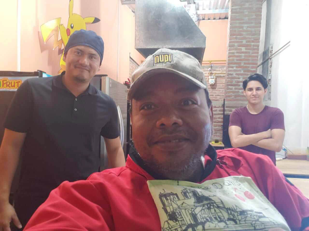 Dueños de BrosPizza.